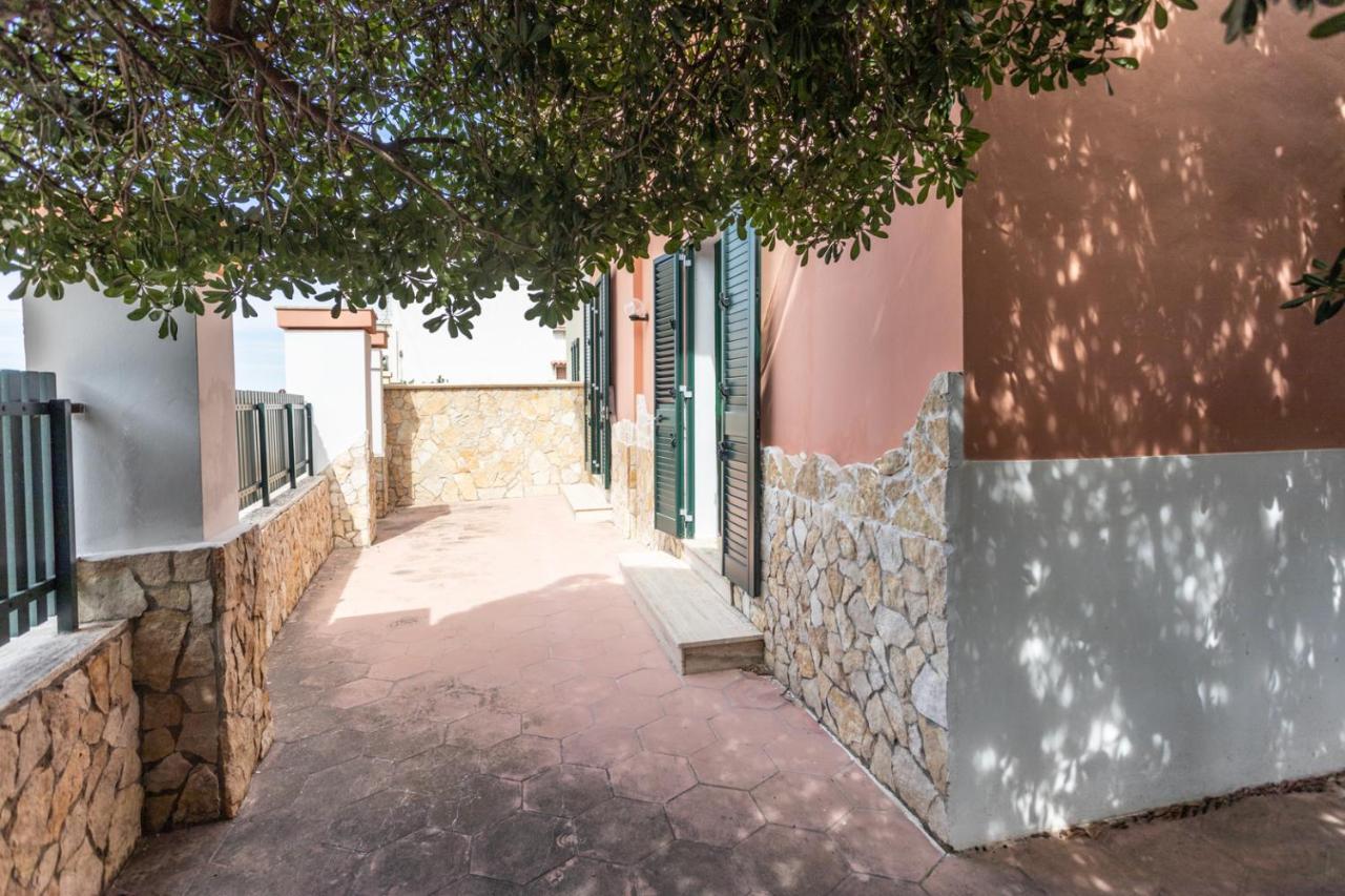 Villetta Bianca Sulla Spiaggia - Apulia Home Gallipoli Extérieur photo
